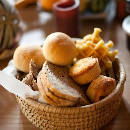 Aux Quatre Bonniers Bed & Breakfast Olne