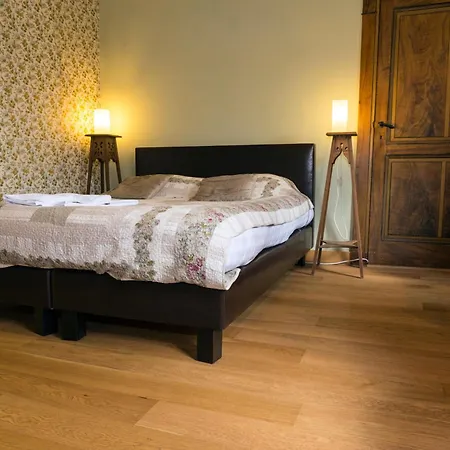 Aux Quatre Bonniers Bed & Breakfast Olne