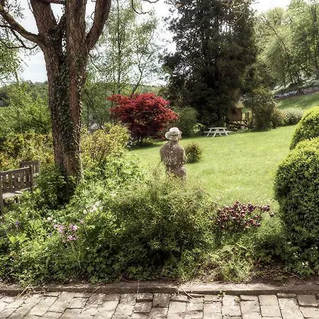 Aux Quatre Bonniers ベッド・アンド・ブレックファスト 3*