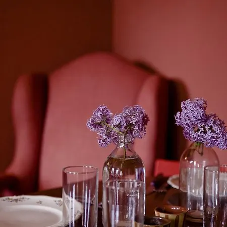 Aux Quatre Bonniers Bed & Breakfast